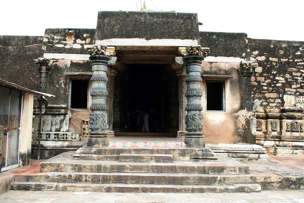 Carved pillars at Neelkanth Temple in the Sariska area.